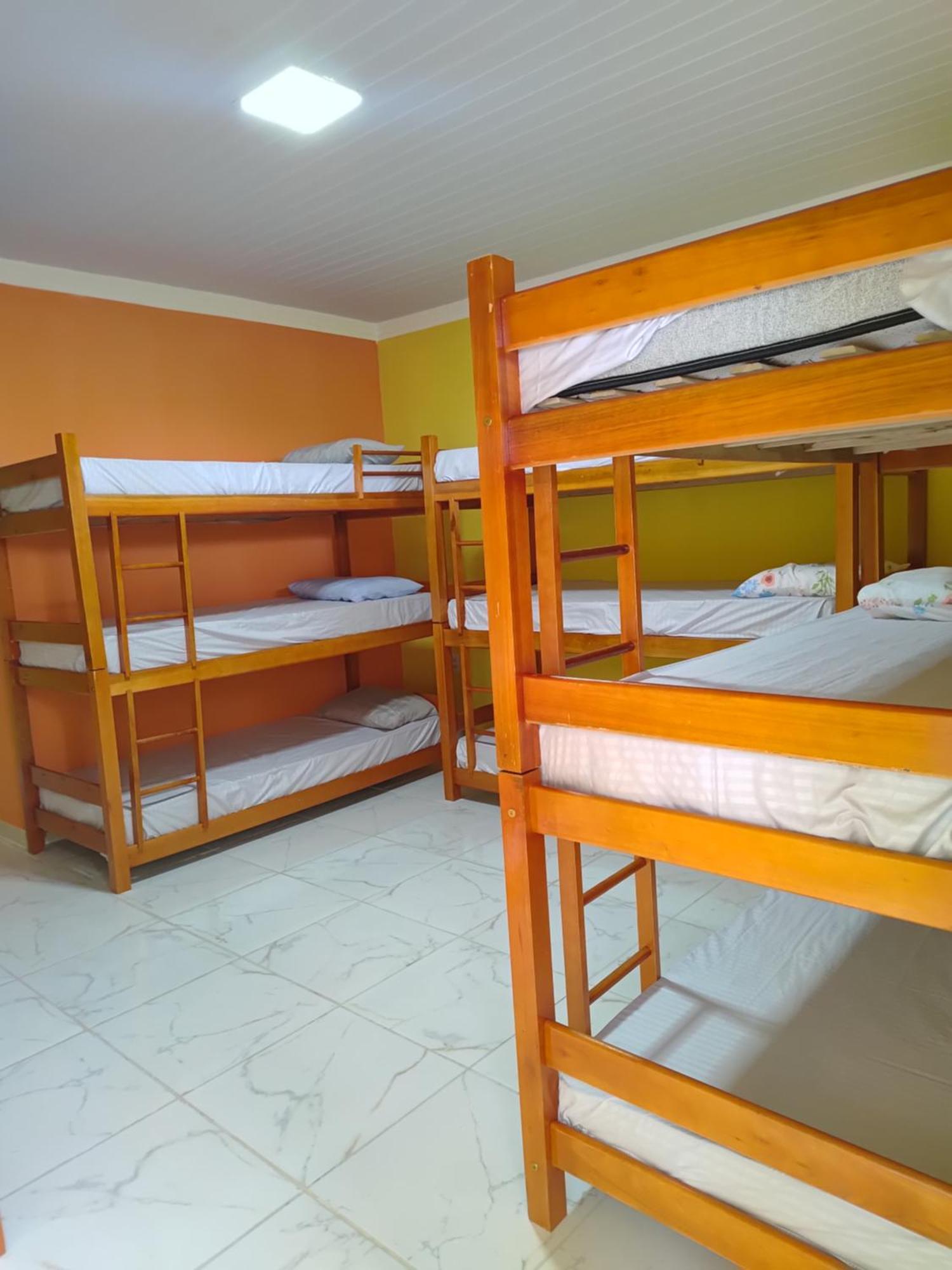Paraiso Beach Hostel E Pousada 桑塔克鲁茨卡巴利亚 外观 照片